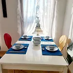 Birds Eye Mountain View At Balcony, Parking Free, New Kitchen, Renovated Bathroom Apartmán Schonach im Schwarzwald